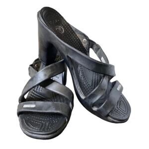 Crocs Cyprus IV Black Sandals Sz 9 EUC